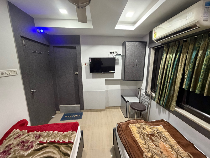 Top 10 Standard AC Rooms with Balcony in Kolkata